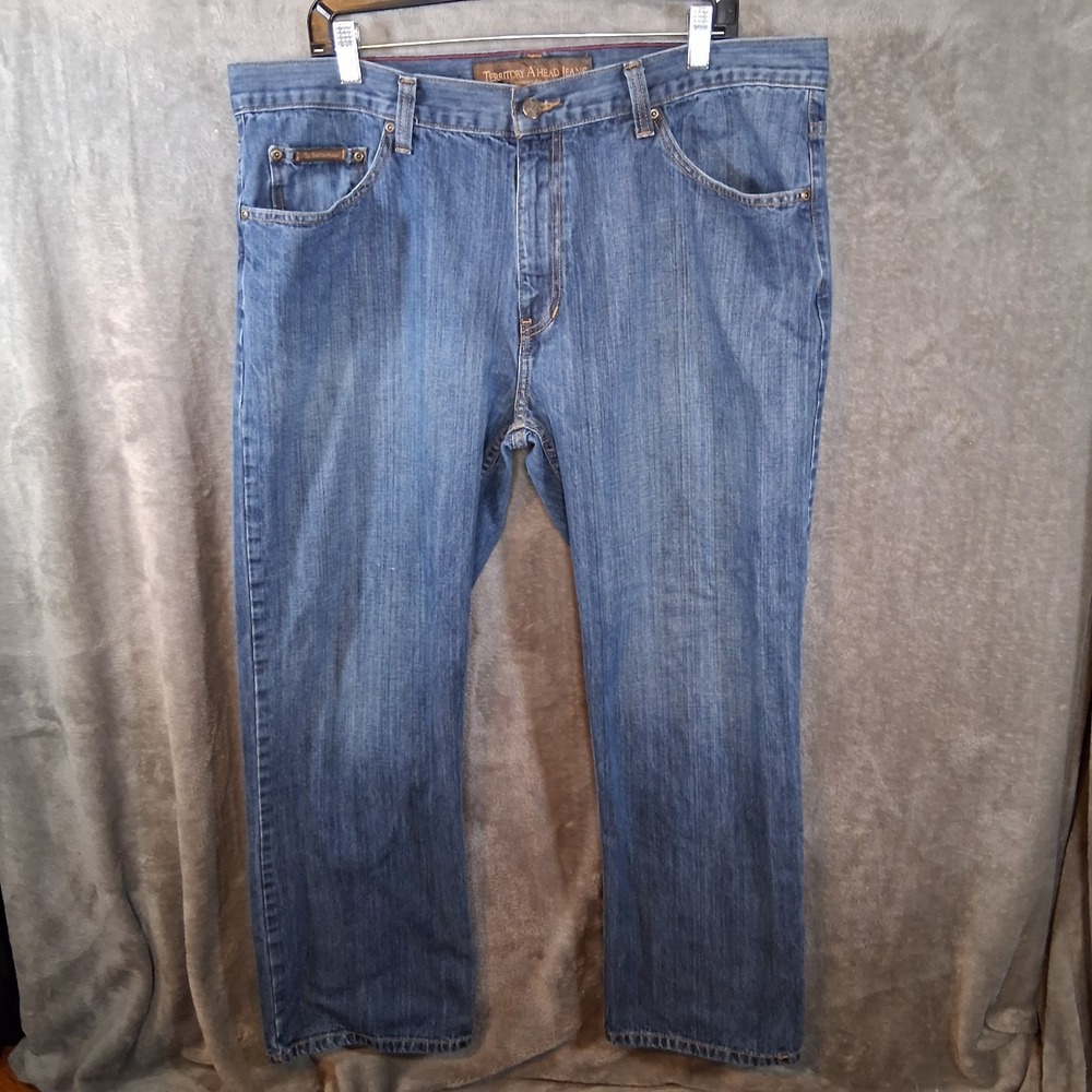 Territory Ahead Jeans Mens 40x30 Medium Wash Blue Denim Straight Leg 100% Cotton